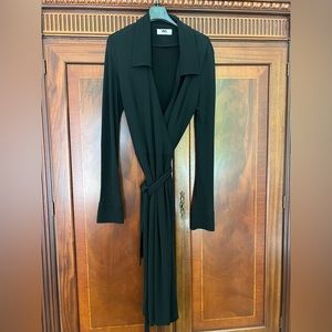 THE ORIGINAL Diane Von Furstenberg Wrap Dress